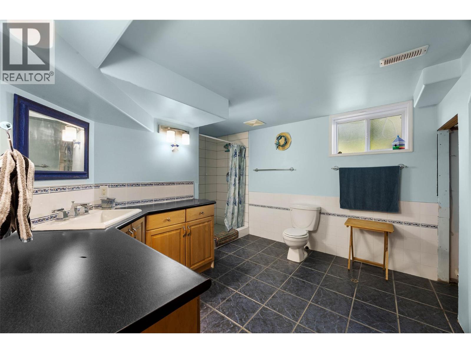 1926 Greaves Avenue, Merritt, British Columbia  V1K 1J3 - Photo 33 - 10363028