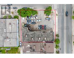 3312 DANFORTH AVENUE, Toronto, Ontario