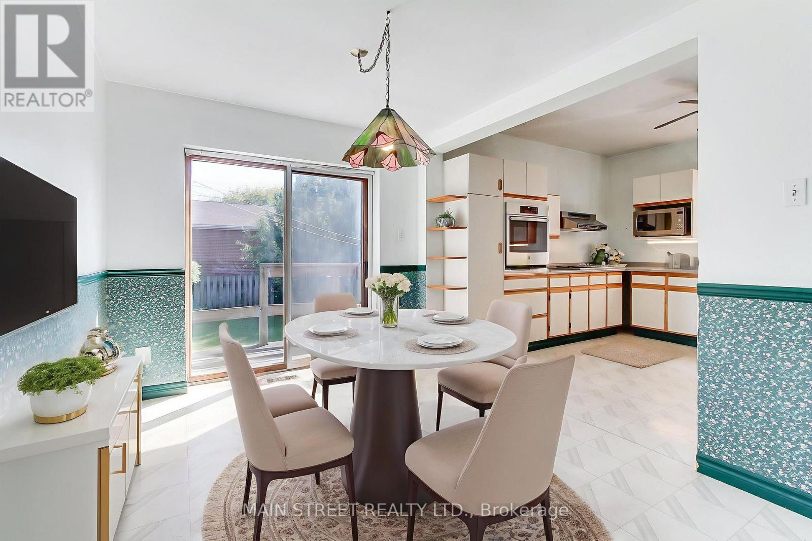 79 Simpson Avenue, Toronto, Ontario  M8Z 1E4 - Photo 15 - W12407028