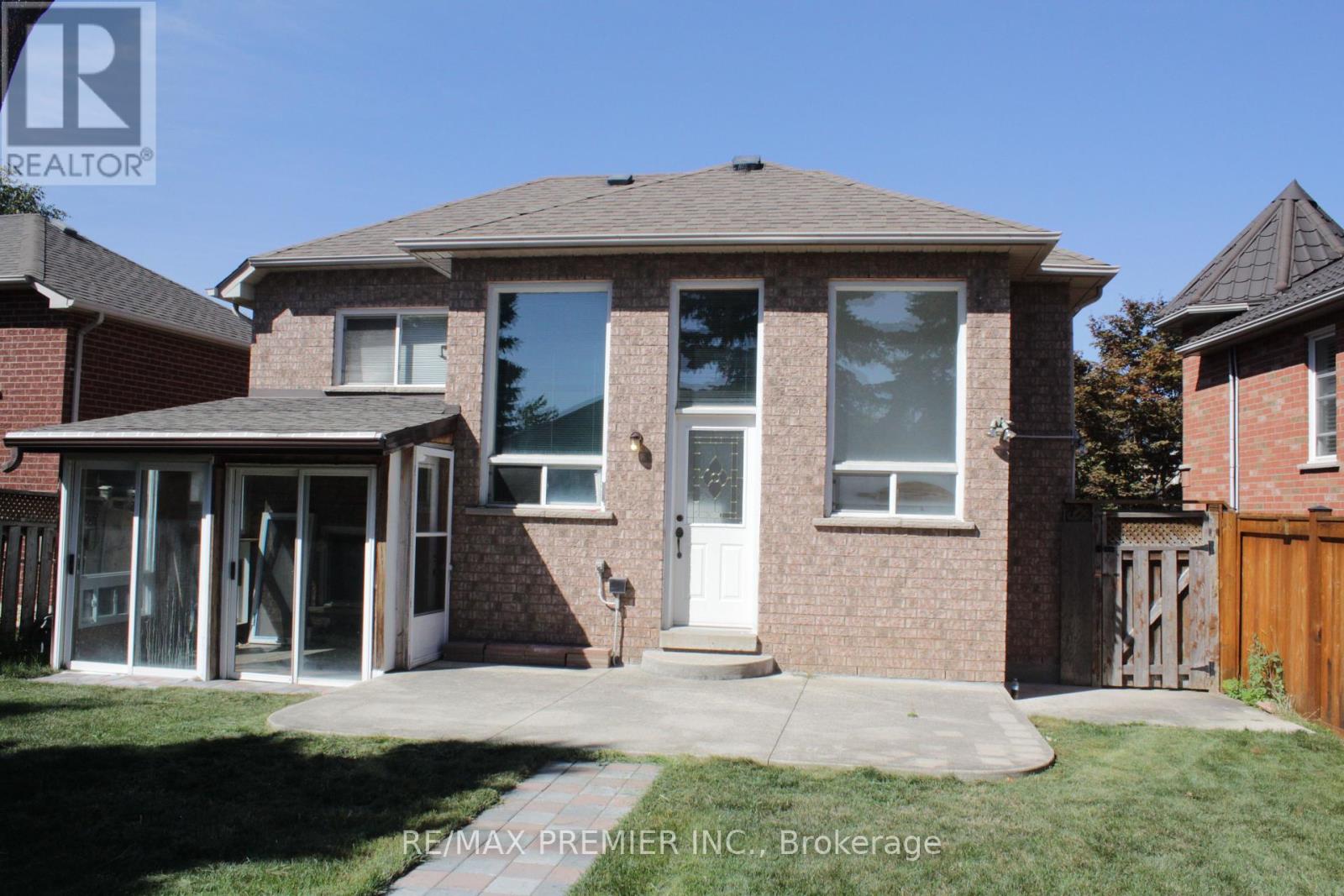 164 Royal Valley Drive, Caledon, Ontario  L7C 1B7 - Photo 28 - W12407846