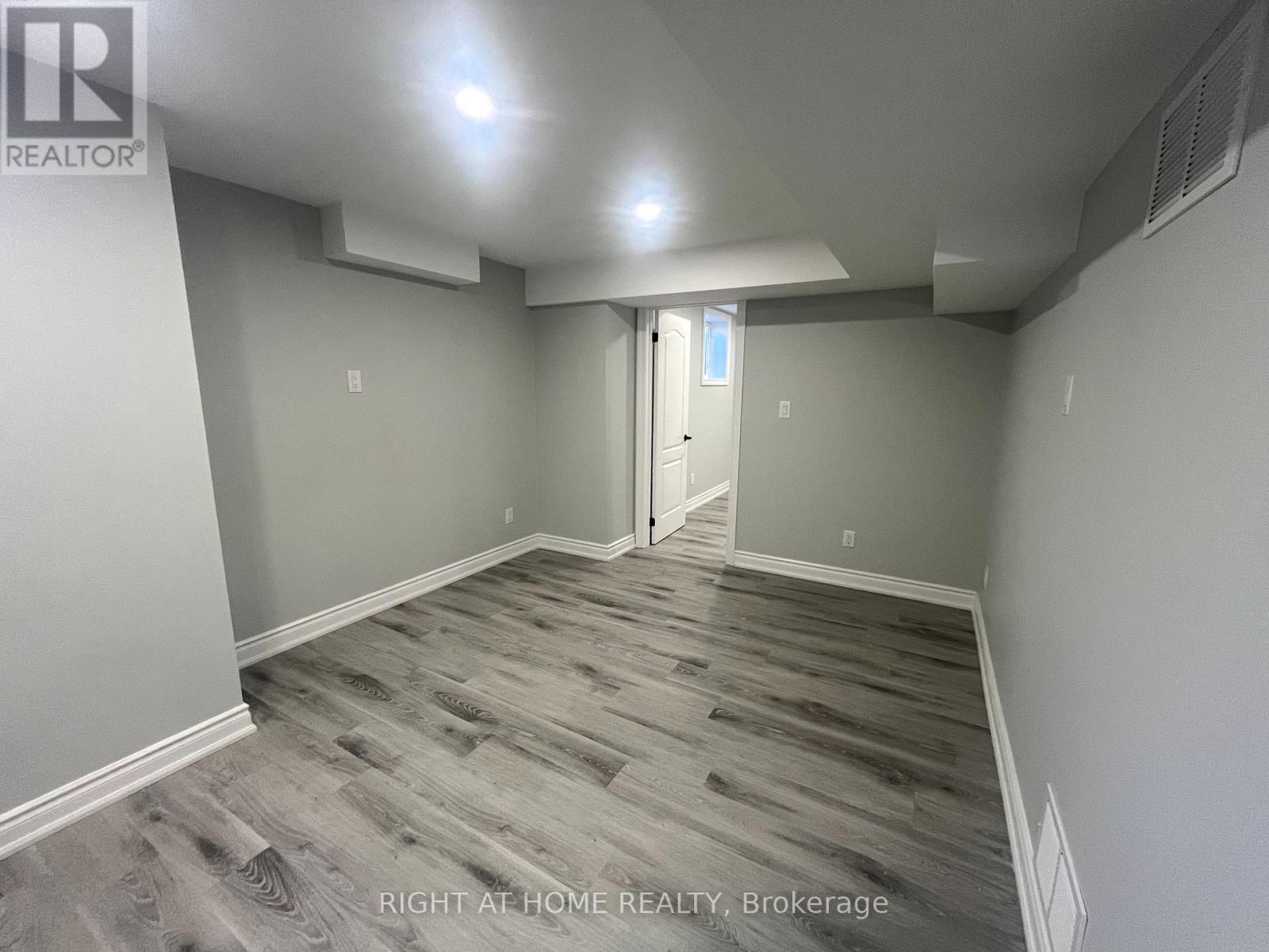 Basement - 22 Amboise Crescent, Brampton, Ontario  L7A 2R2 - Photo 12 - W12407867