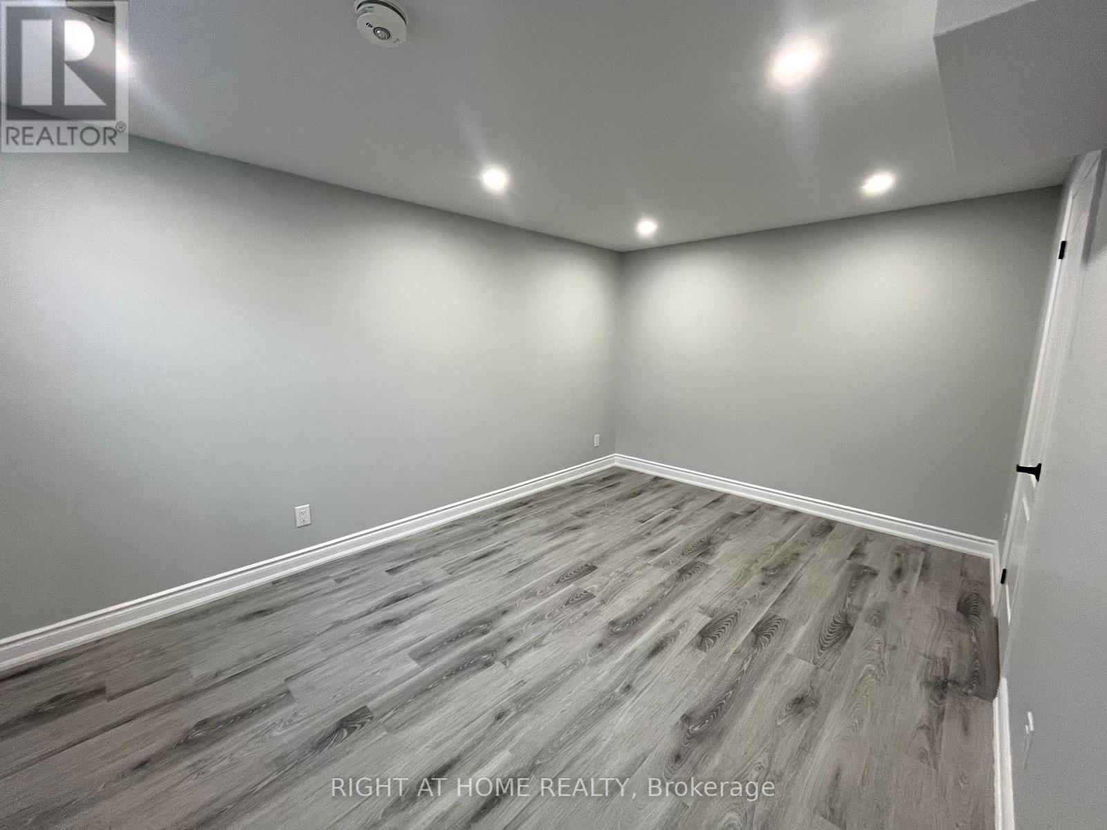 Basement - 22 Amboise Crescent, Brampton, Ontario  L7A 2R2 - Photo 4 - W12407867