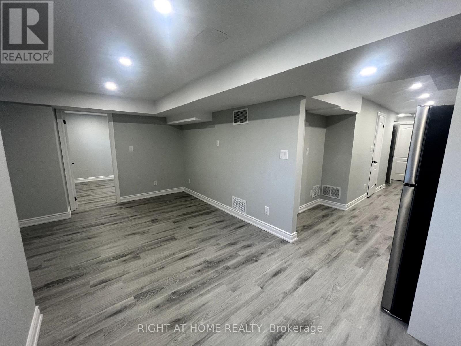 Basement - 22 Amboise Crescent, Brampton, Ontario  L7A 2R2 - Photo 8 - W12407867