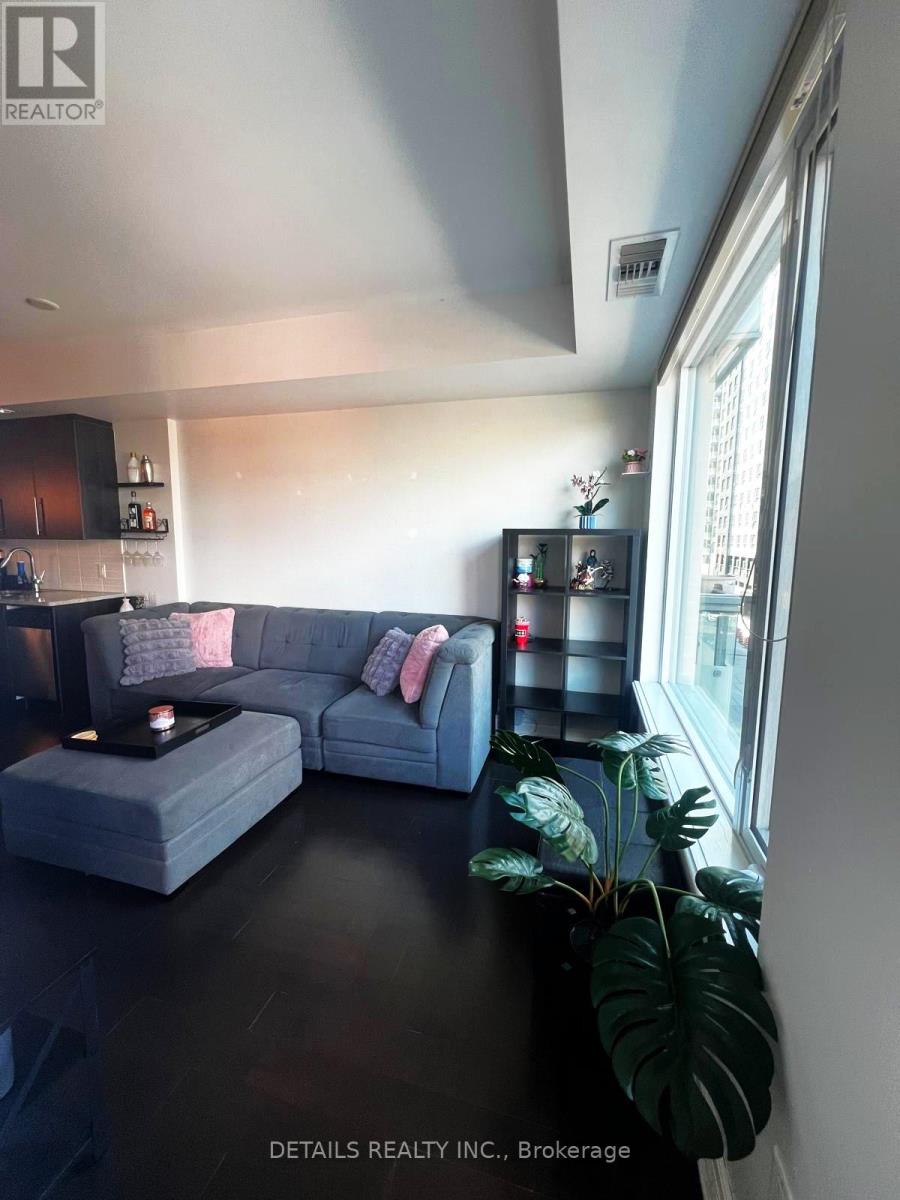 312 - 238 Besserer Street N, Ottawa, Ontario  K1N 6B1 - Photo 4 - X12407906