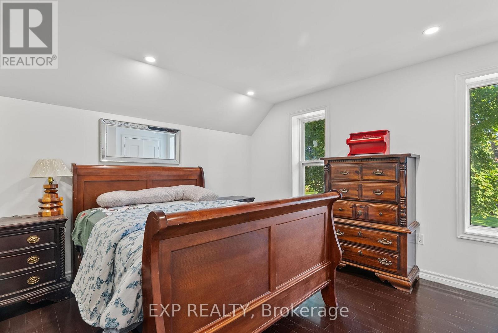 9 Ann Street, Lambton Shores, Ontario  N0N 1J0 - Photo 30 - X12407911