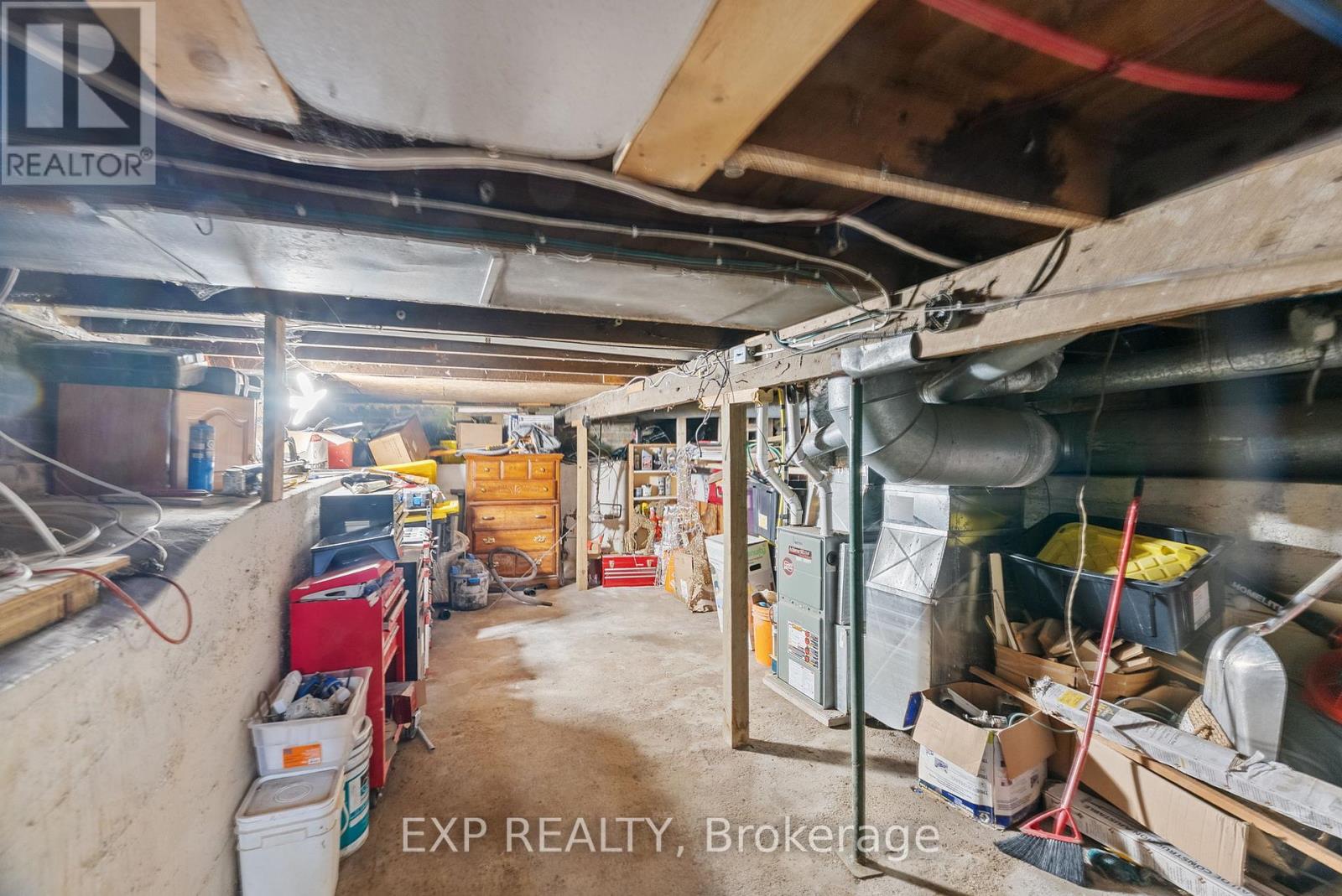 9 Ann Street, Lambton Shores, Ontario  N0N 1J0 - Photo 33 - X12407911