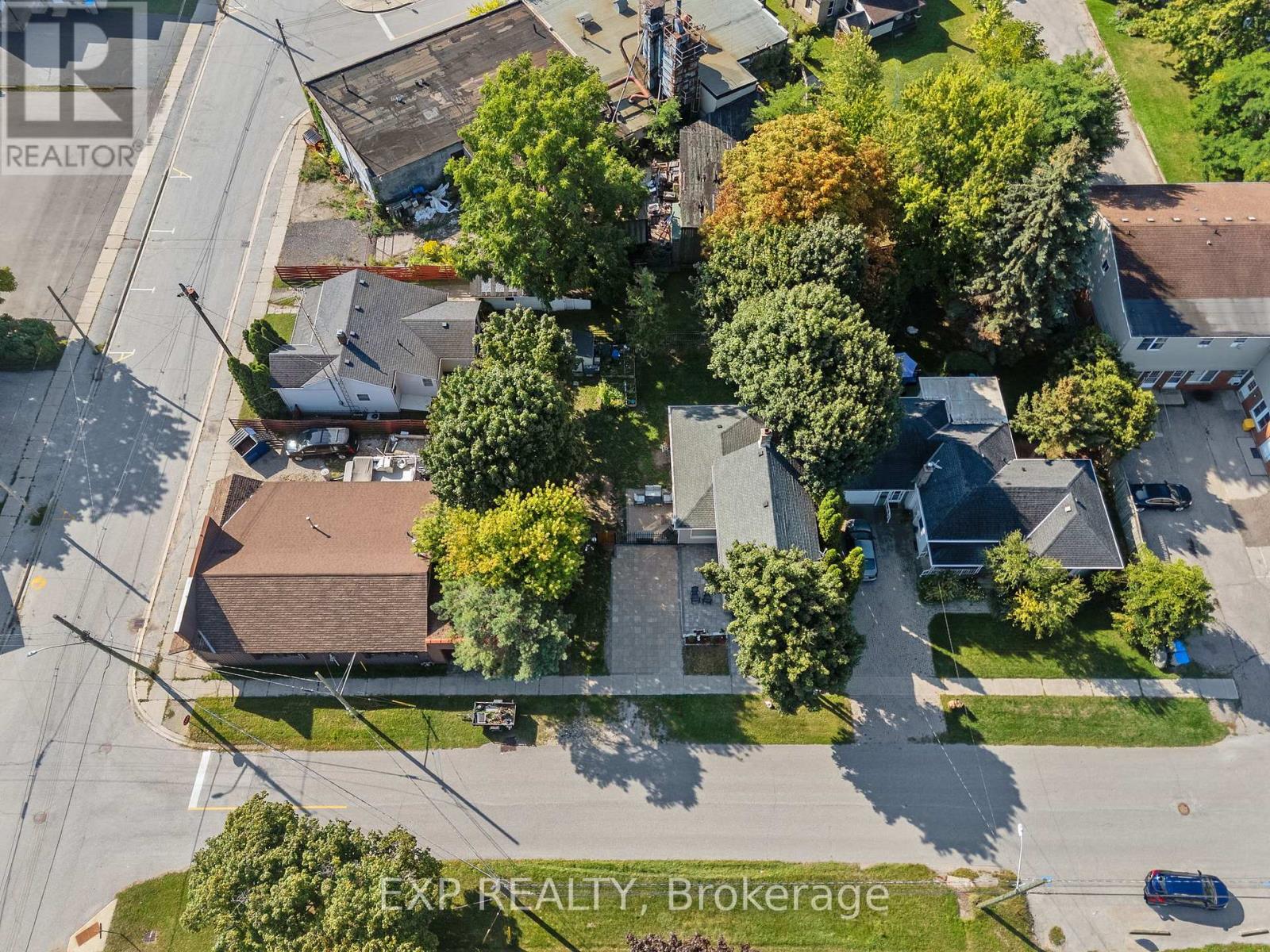 9 Ann Street, Lambton Shores, Ontario  N0N 1J0 - Photo 43 - X12407911