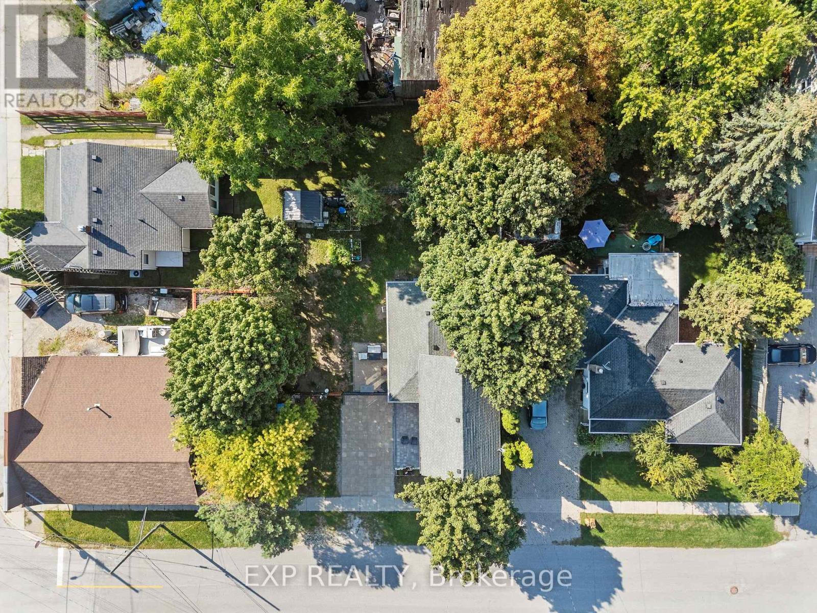 9 Ann Street, Lambton Shores, Ontario  N0N 1J0 - Photo 45 - X12407911