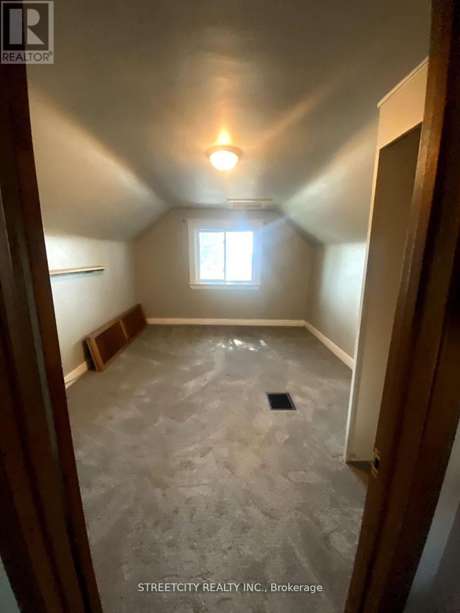 418 Ashland Avenue, London East, Ontario  N5W 4G3 - Photo 31 - X12407924