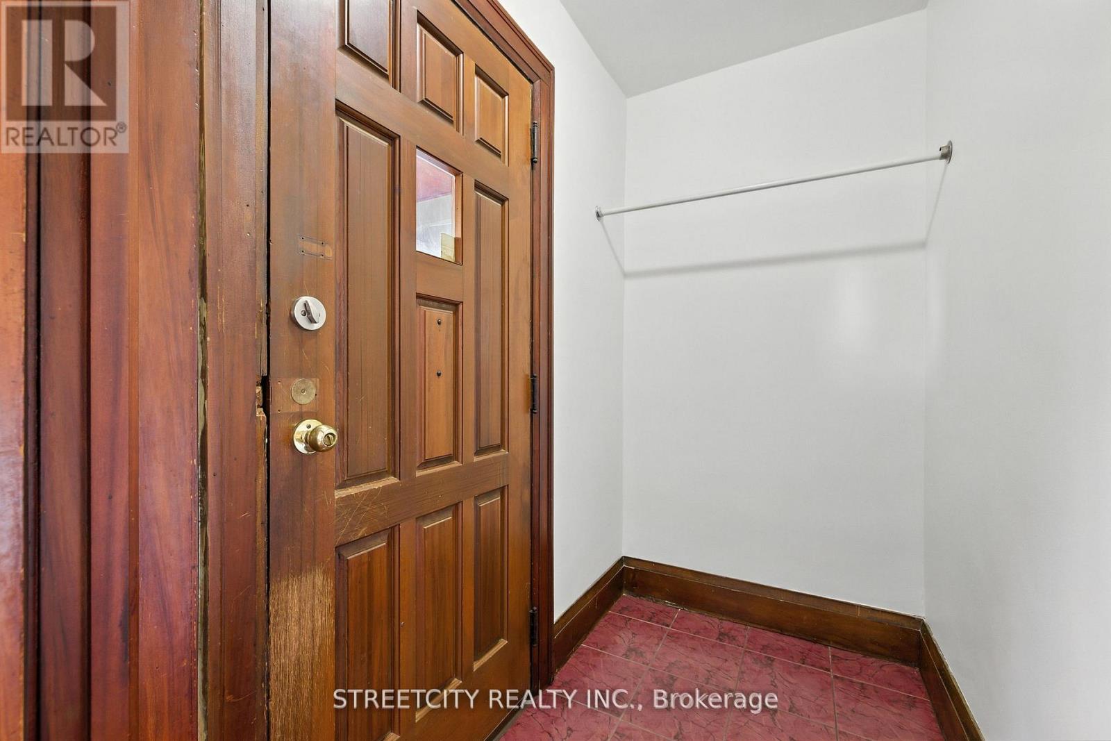 418 Ashland Avenue, London East, Ontario  N5W 4G3 - Photo 5 - X12407924