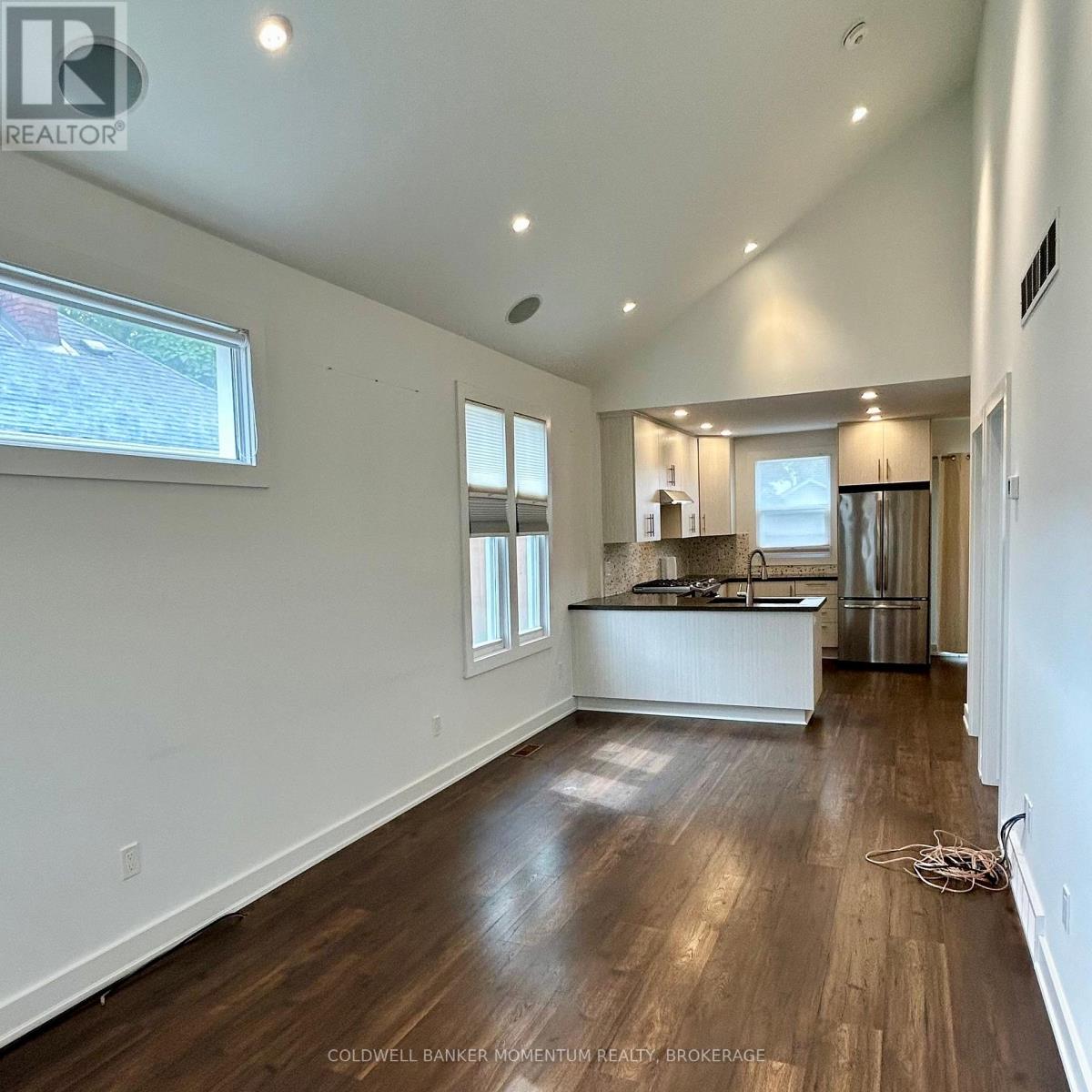 11 Greenlaw Place, St. Catharines, Ontario  L2R 4S5 - Photo 17 - X12402986