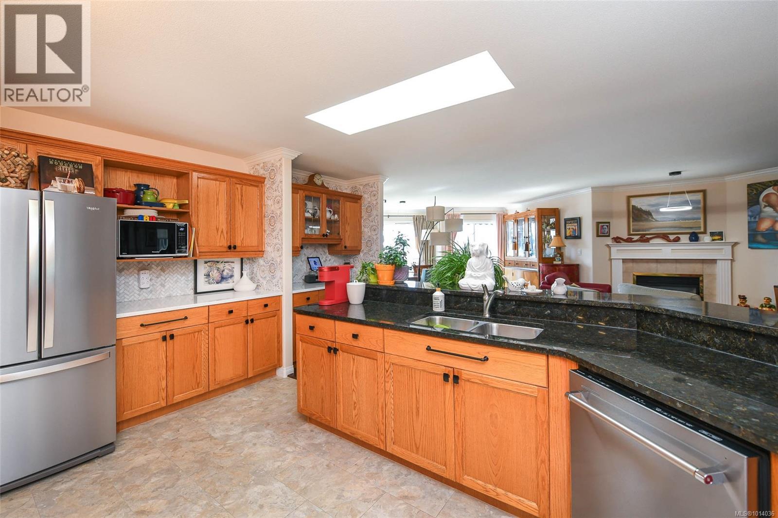 302 501 4th St, Courtenay, British Columbia  V9N 1H3 - Photo 14 - 1014036