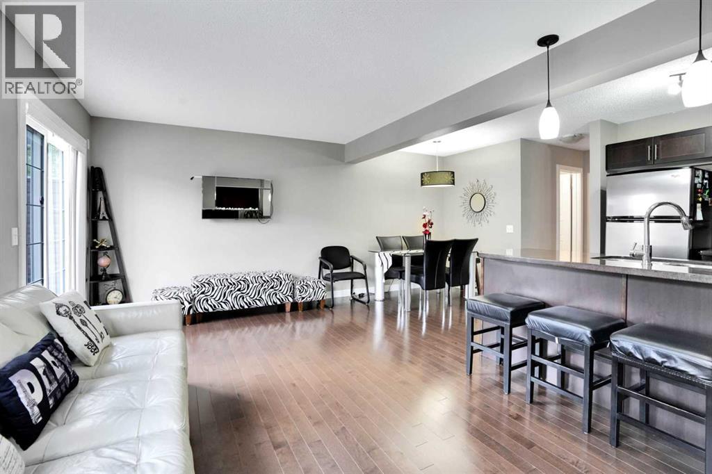 101 Pantego Lane Nw, Calgary, Alberta  T3K 0T1 - Photo 5 - A2251132