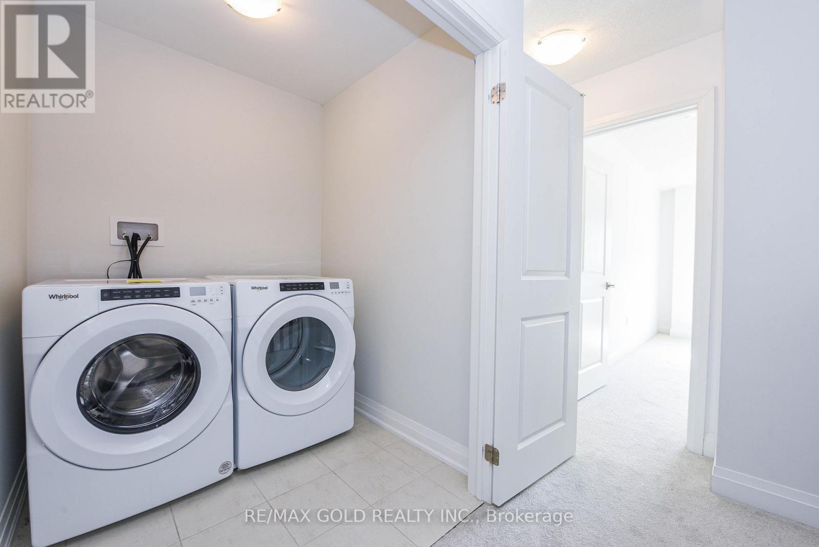 48 Windtree Way, Halton Hills (Georgetown), Ontario  L7G 0P6 - Photo 40 - W12407870