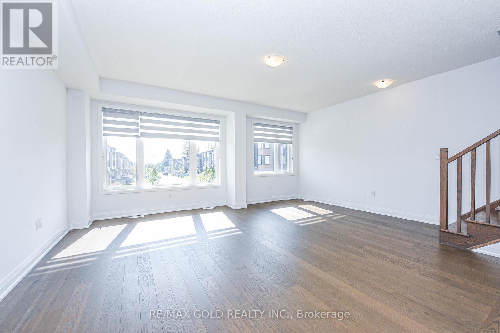 48 Windtree Way, Halton Hills (Georgetown), Ontario  L7G 0P6 - Photo 41 - W12407870