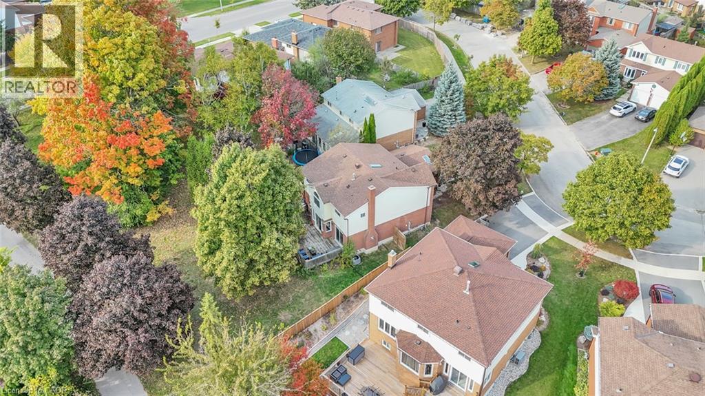 104 Valley Ridge Crescent, Waterloo, Ontario  N2T 1X2 - Photo 3 - 40767383