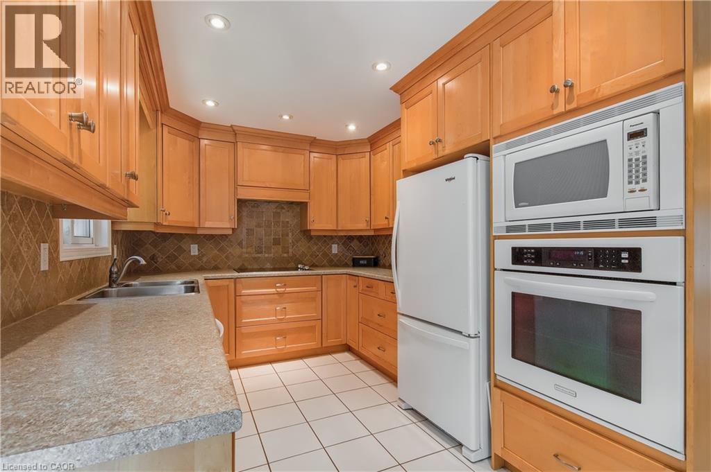 104 Valley Ridge Crescent, Waterloo, Ontario  N2T 1X2 - Photo 15 - 40767383