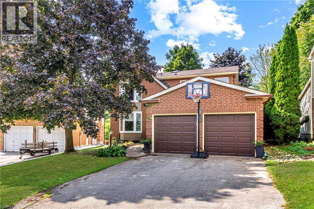 104 VALLEY RIDGE Crescent, Waterloo, Ontario