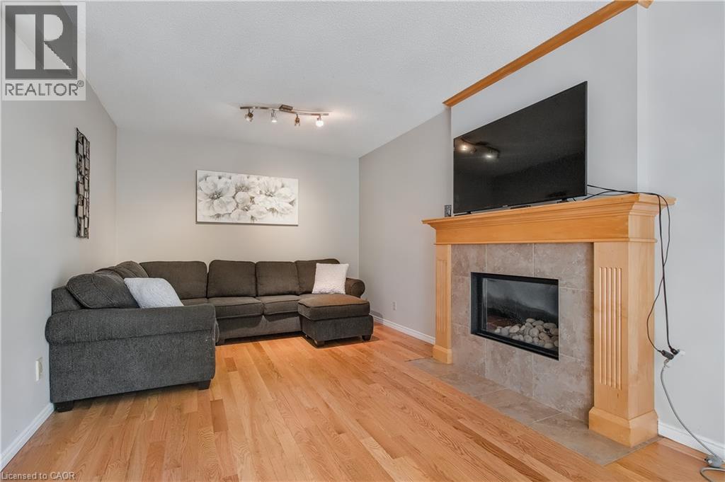 104 Valley Ridge Crescent, Waterloo, Ontario  N2T 1X2 - Photo 18 - 40767383