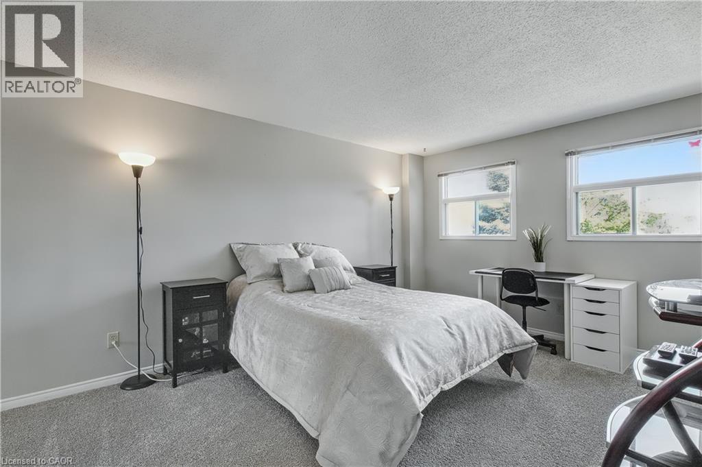 104 Valley Ridge Crescent, Waterloo, Ontario  N2T 1X2 - Photo 27 - 40767383
