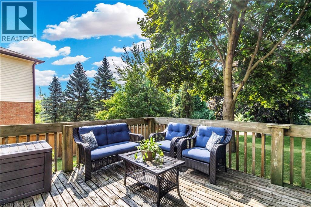 104 Valley Ridge Crescent, Waterloo, Ontario  N2T 1X2 - Photo 43 - 40767383