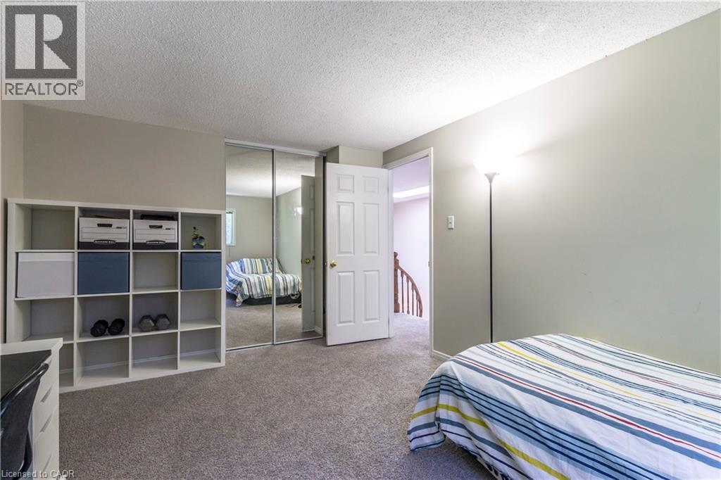 104 Valley Ridge Crescent, Waterloo, Ontario  N2T 1X2 - Photo 31 - 40767383