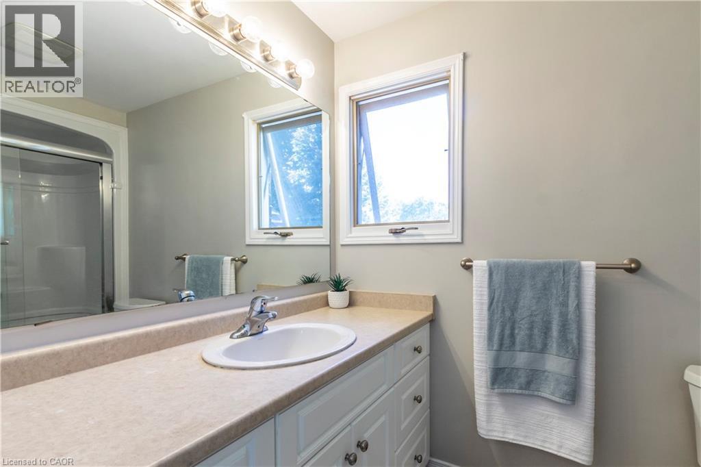 104 Valley Ridge Crescent, Waterloo, Ontario  N2T 1X2 - Photo 34 - 40767383