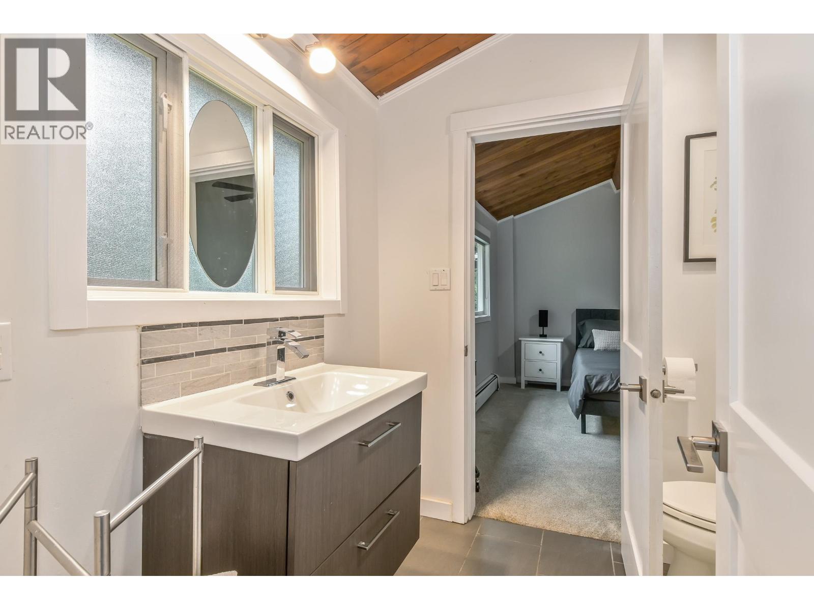22948 132 Avenue, Maple Ridge, British Columbia  V4R 0A8 - Photo 27 - R3035158