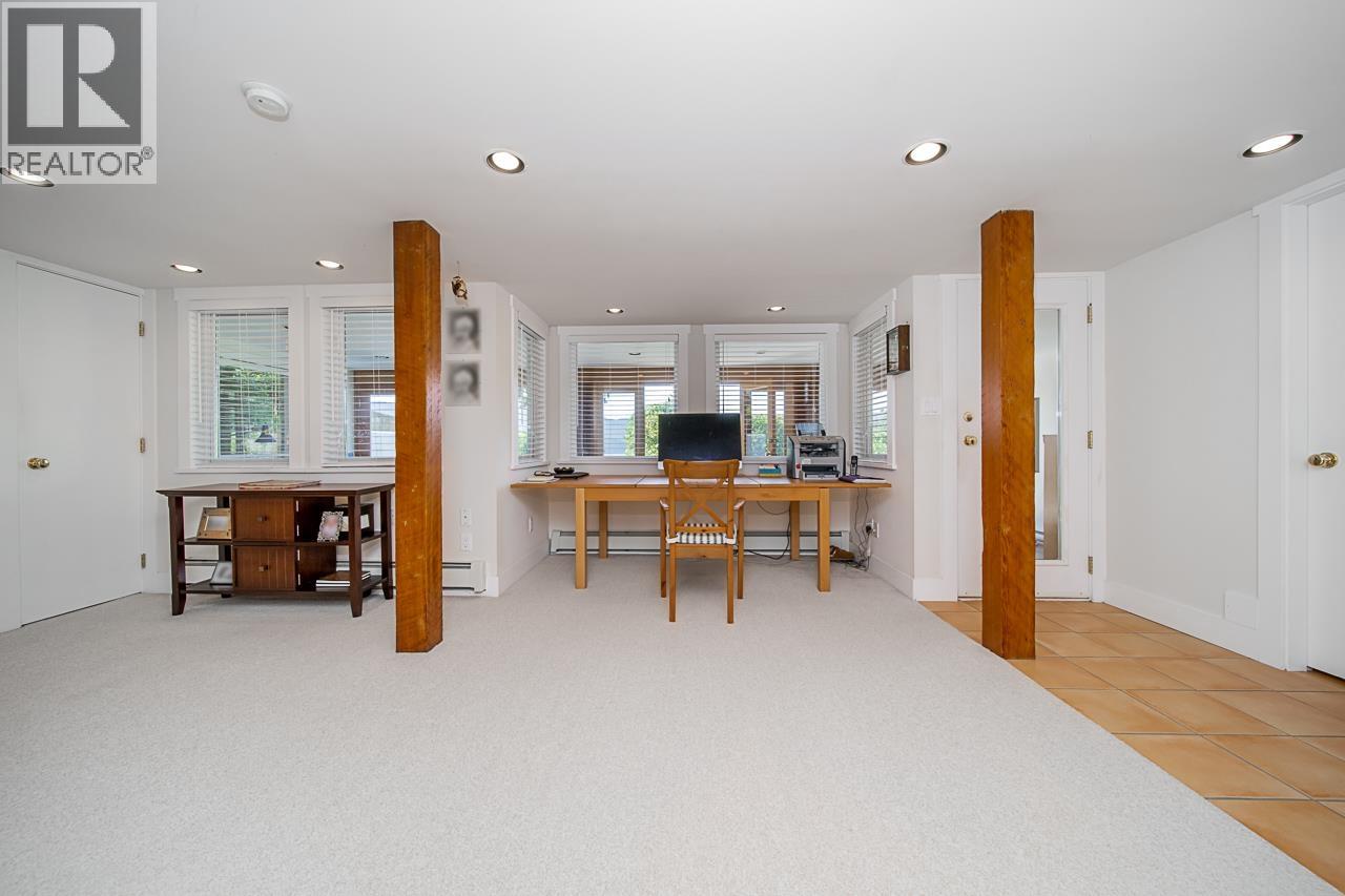 6245 Nelson Avenue, West Vancouver, British Columbia  V7W 2A2 - Photo 26 - R3048190