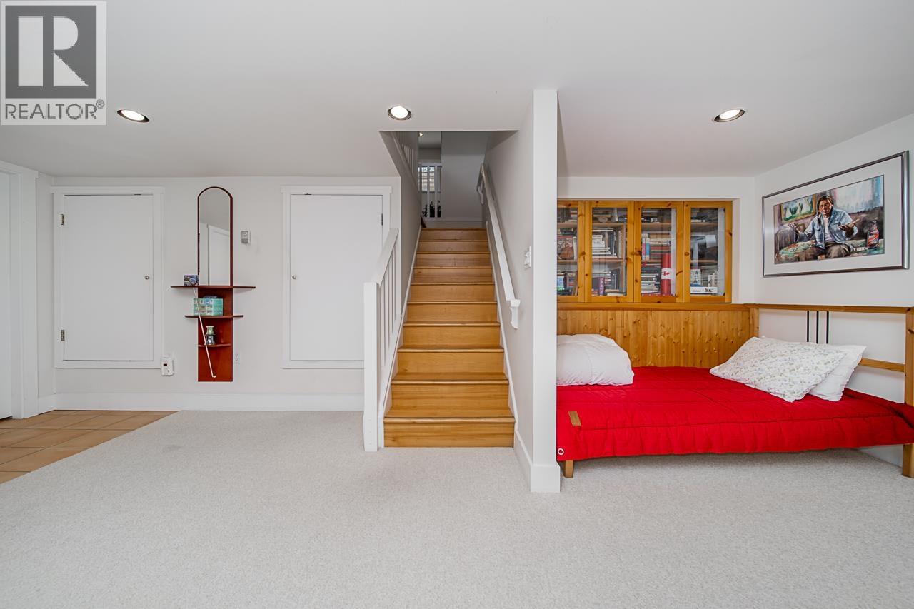 6245 Nelson Avenue, West Vancouver, British Columbia  V7W 2A2 - Photo 24 - R3048190