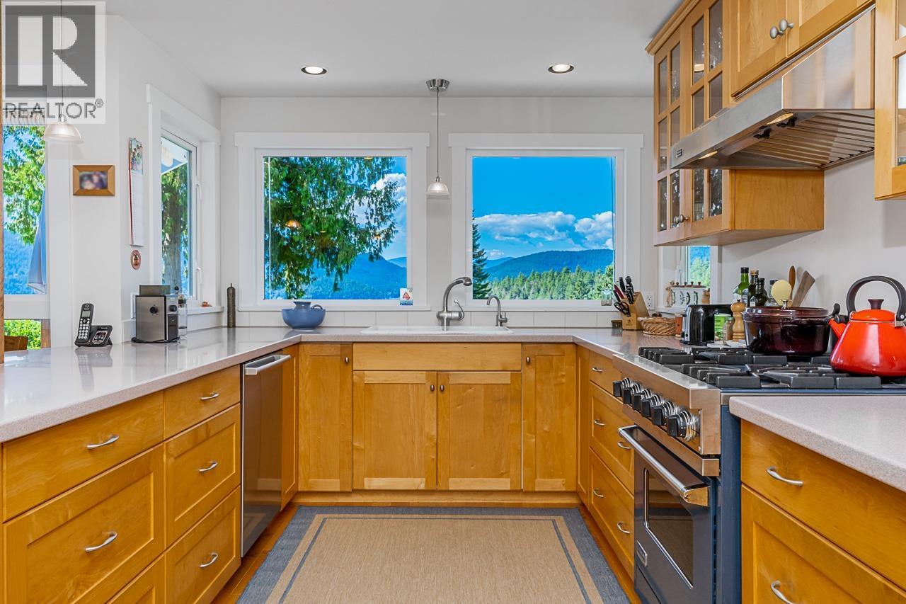 6245 Nelson Avenue, West Vancouver, British Columbia  V7W 2A2 - Photo 7 - R3048190