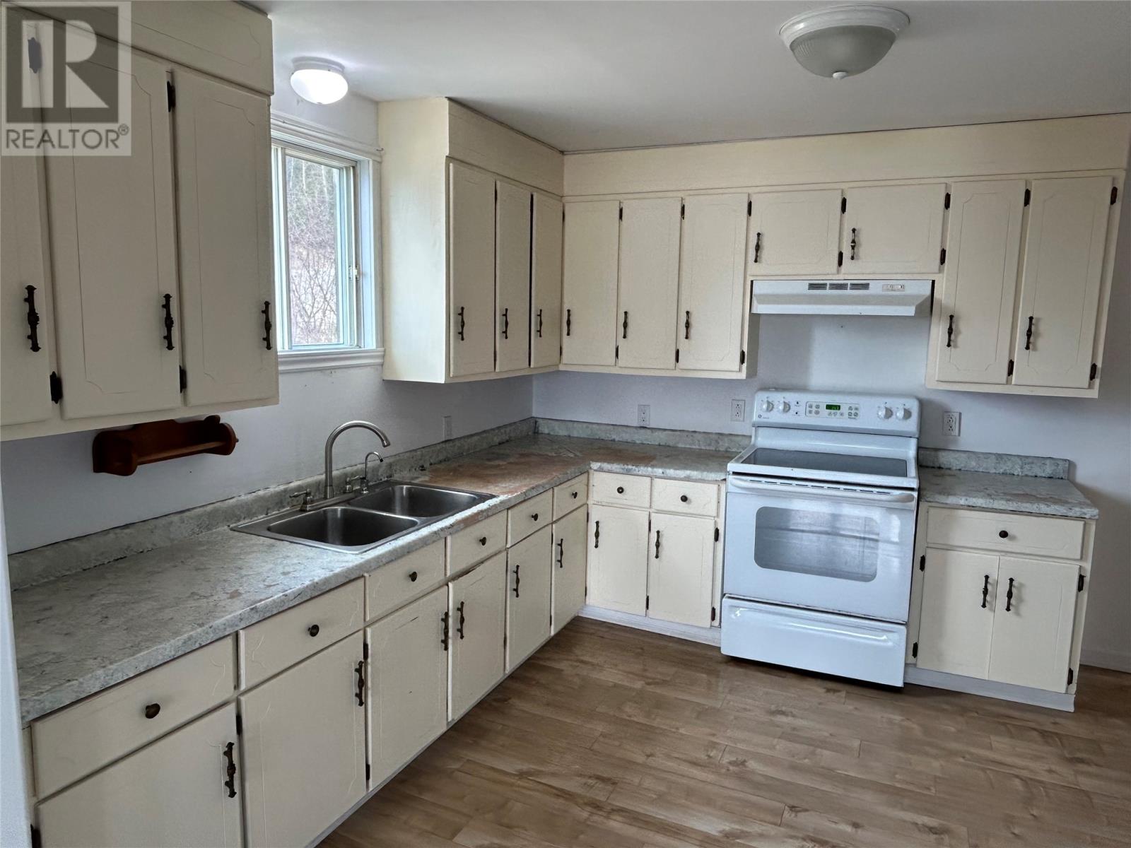 477a Main Street N, Glovertown, Newfoundland & Labrador  A0G 2L0 - Photo 10 - 1287473