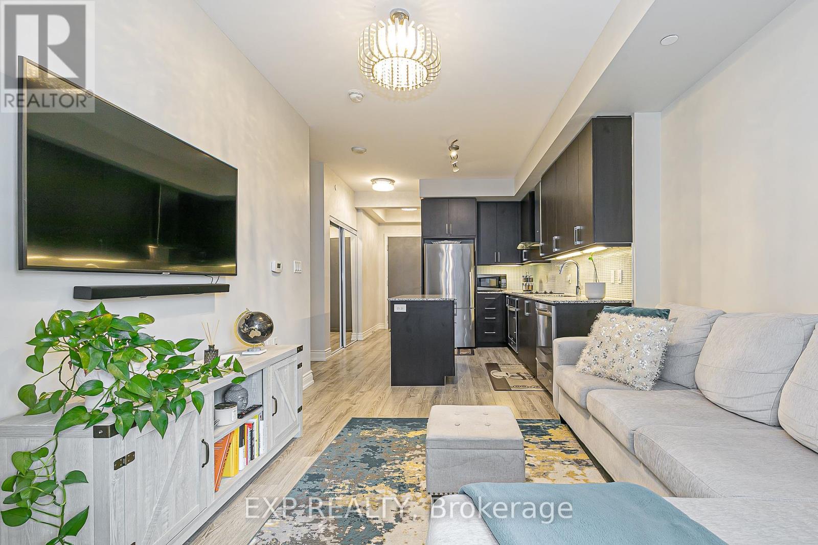1005 - 9608 Yonge Street, Richmond Hill (North Richvale), Ontario  L4C 1V6 - Photo 27 - N12407909