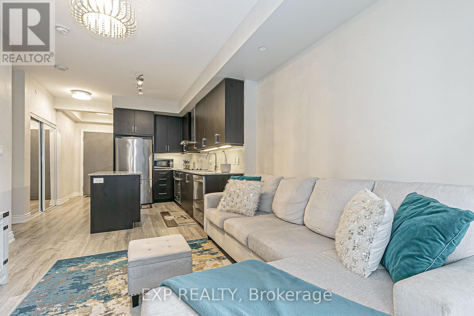 1005 - 9608 Yonge Street, Richmond Hill (North Richvale), Ontario  L4C 1V6 - Photo 28 - N12407909