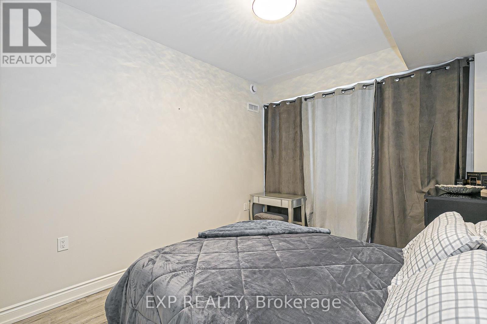 1005 - 9608 Yonge Street, Richmond Hill (North Richvale), Ontario  L4C 1V6 - Photo 31 - N12407909