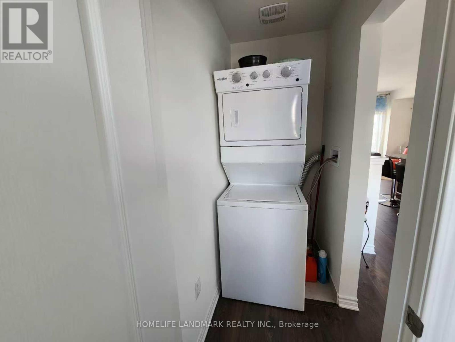 49 Shelburne Avenue, Wasaga Beach, Ontario  L9Z 0J4 - Photo 14 - S12407889