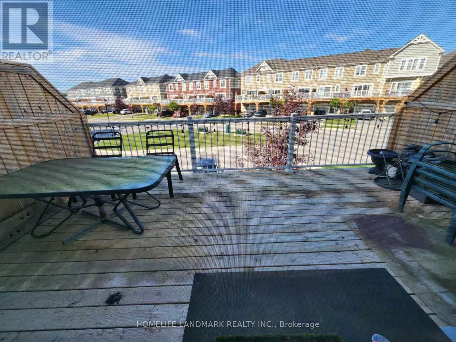 49 Shelburne Avenue, Wasaga Beach, Ontario  L9Z 0J4 - Photo 15 - S12407889