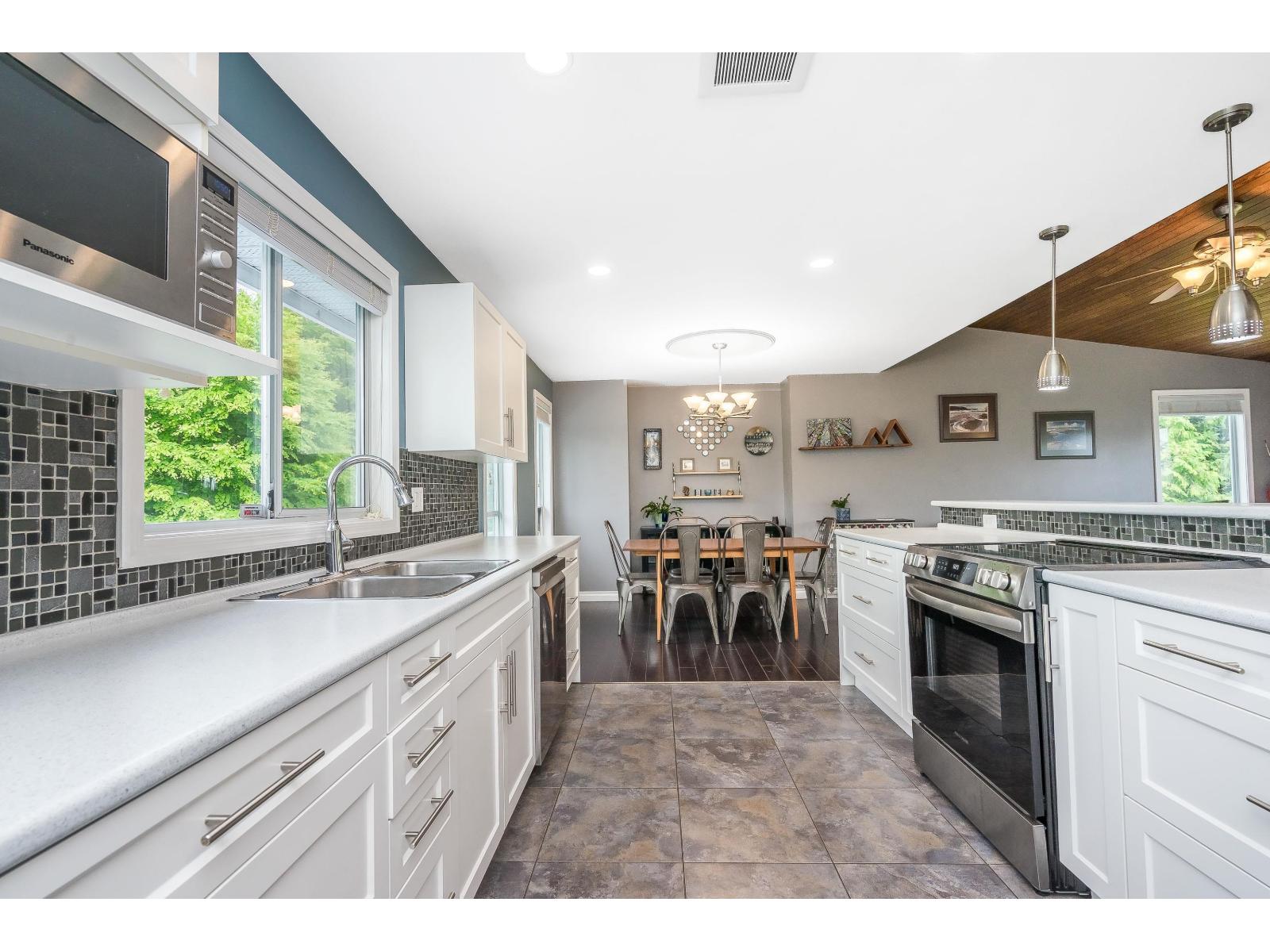 4440 Wilson Road, Yarrow, Yarrow, British Columbia  V2R 5C5 - Photo 13 - R3048562