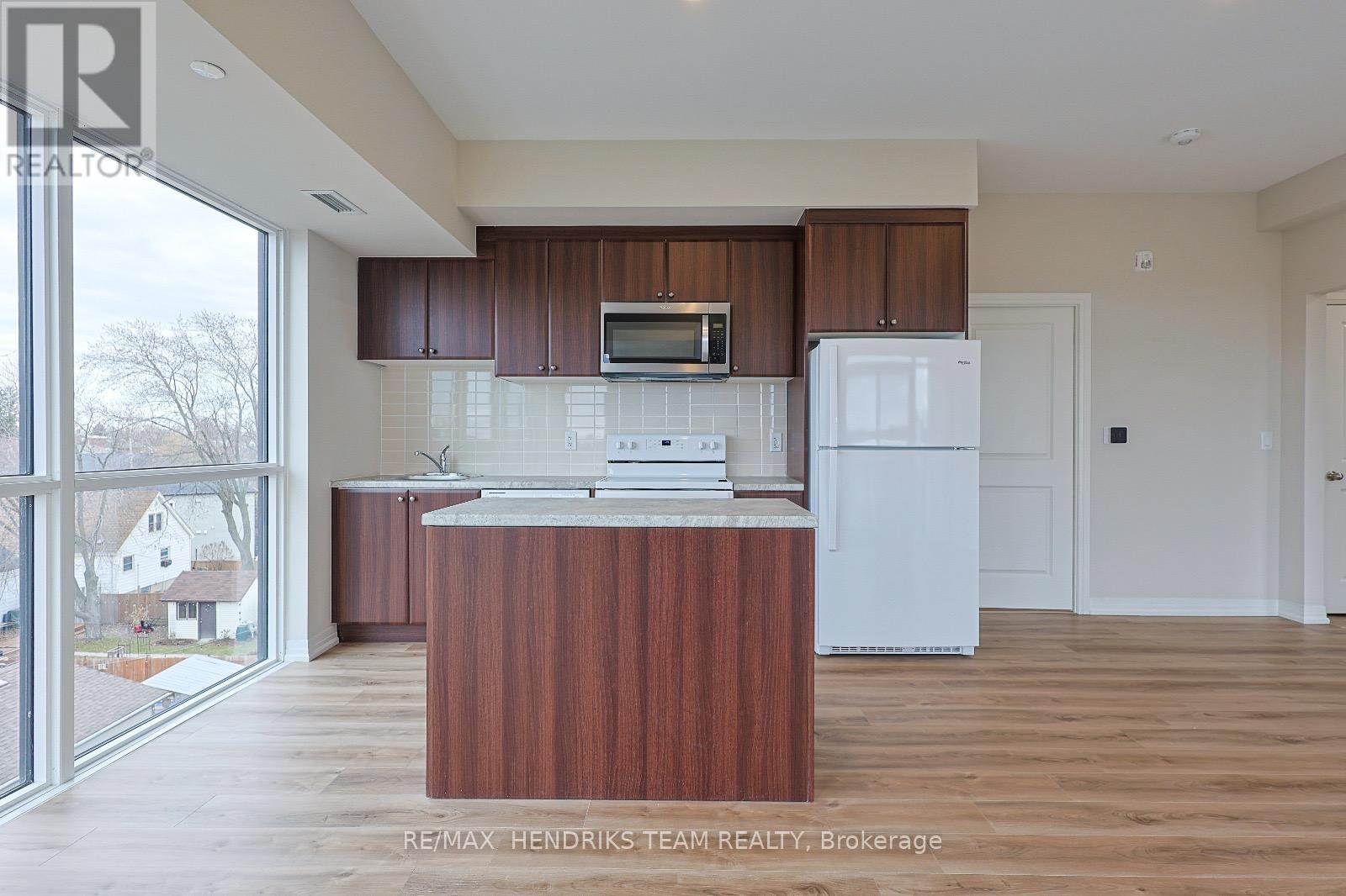 Lp40 - 50 Herrick Avenue, St. Catharines, Ontario  L2P 0G3 - Photo 10 - X12407945