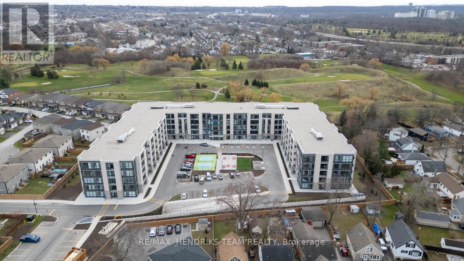 Lp40 - 50 Herrick Avenue, St. Catharines, Ontario  L2P 0G3 - Photo 2 - X12407945