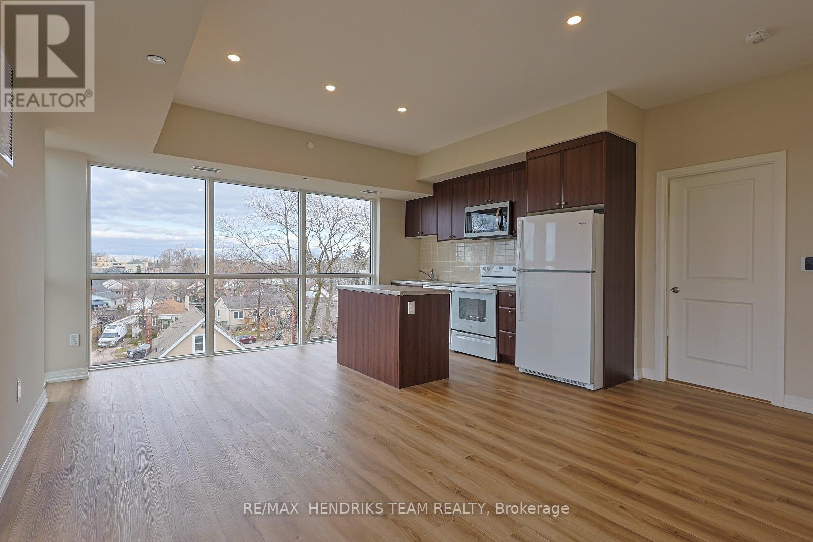 Lp40 - 50 Herrick Avenue, St. Catharines, Ontario  L2P 0G3 - Photo 8 - X12407945