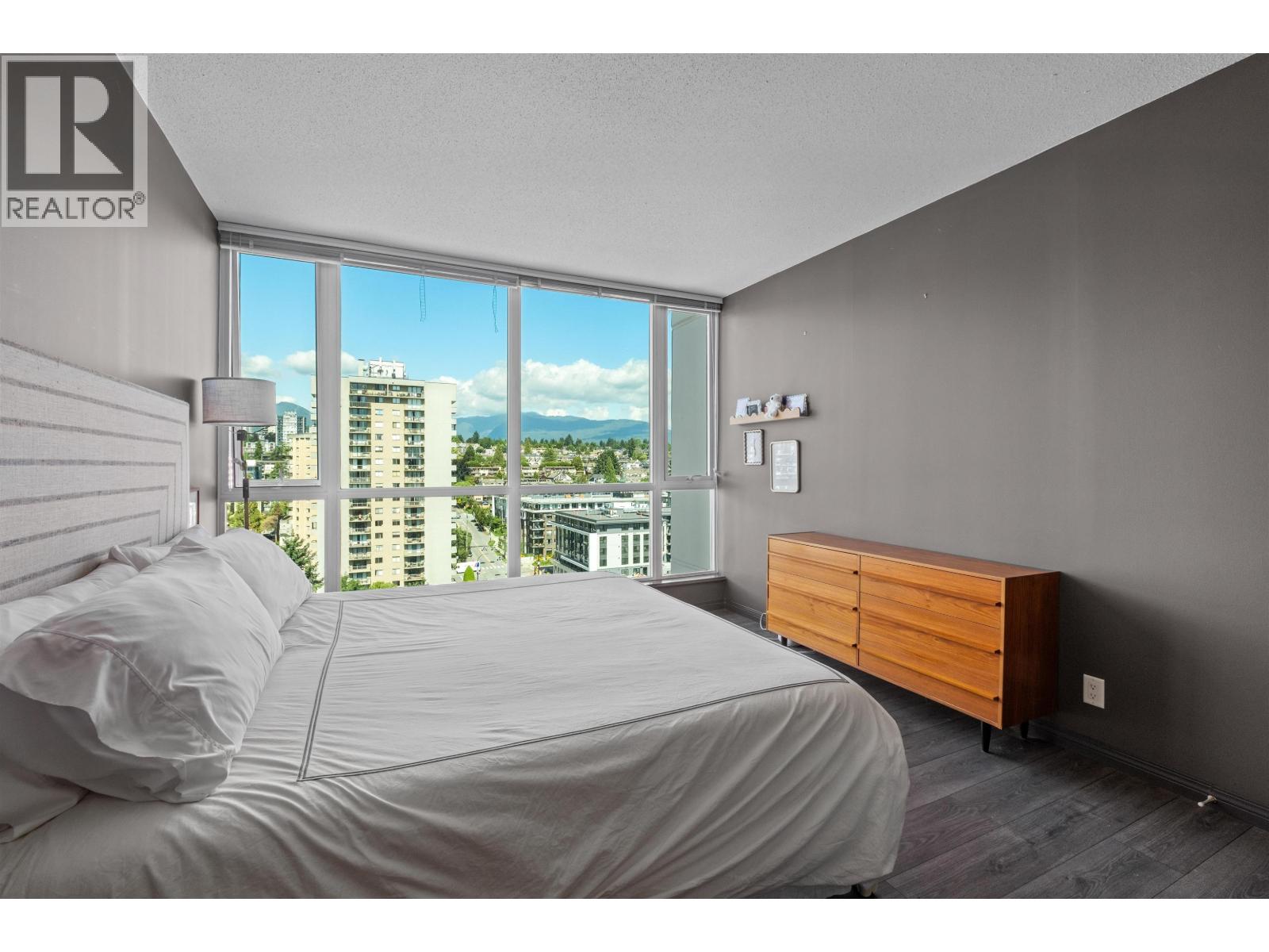 2001 188 E Esplanade, North Vancouver, British Columbia  V7L 4Y1 - Photo 16 - R3048784