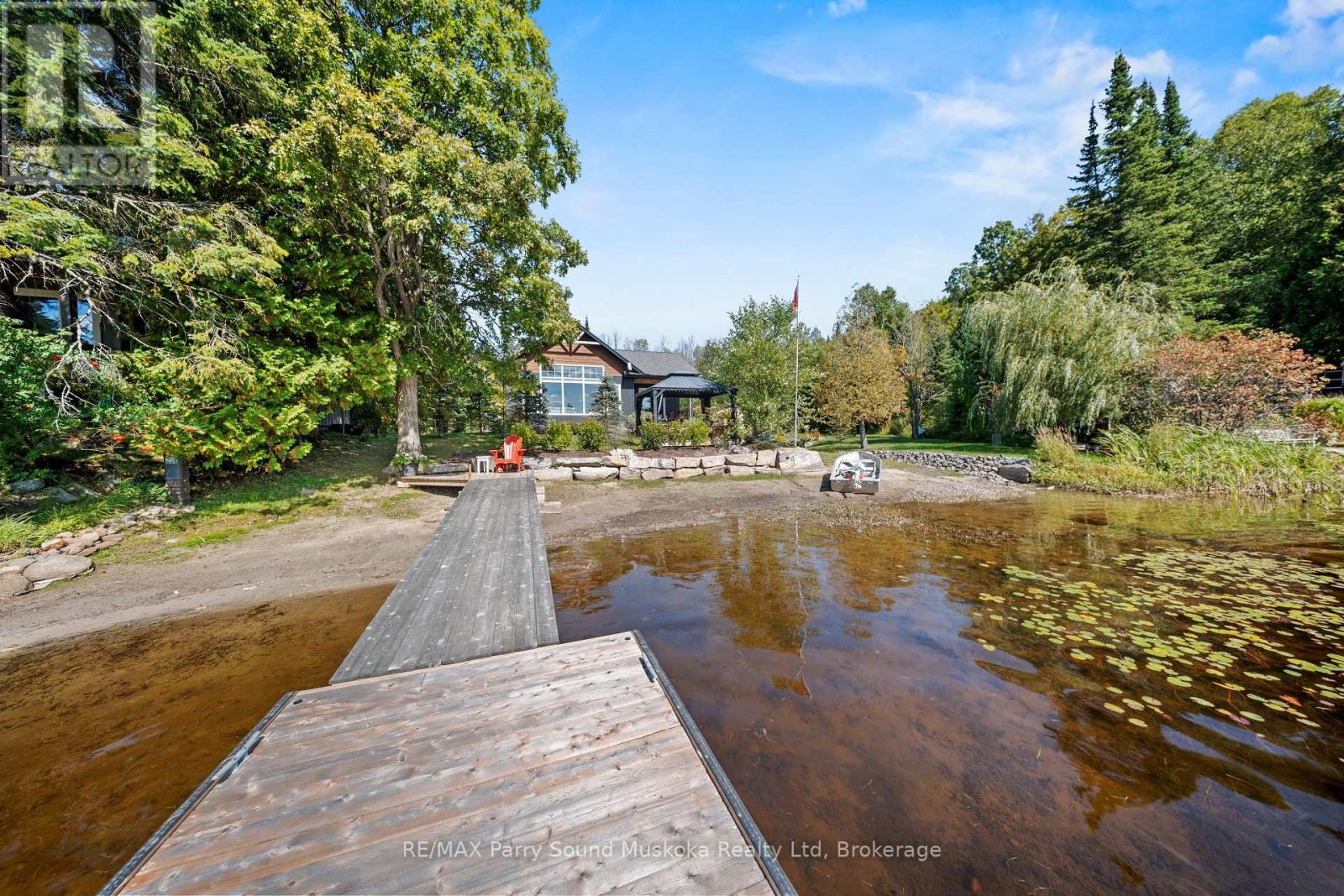 40 & 41 Sunset Cove Road, Seguin, Ontario  P2A 0B6 - Photo 35 - X12407952
