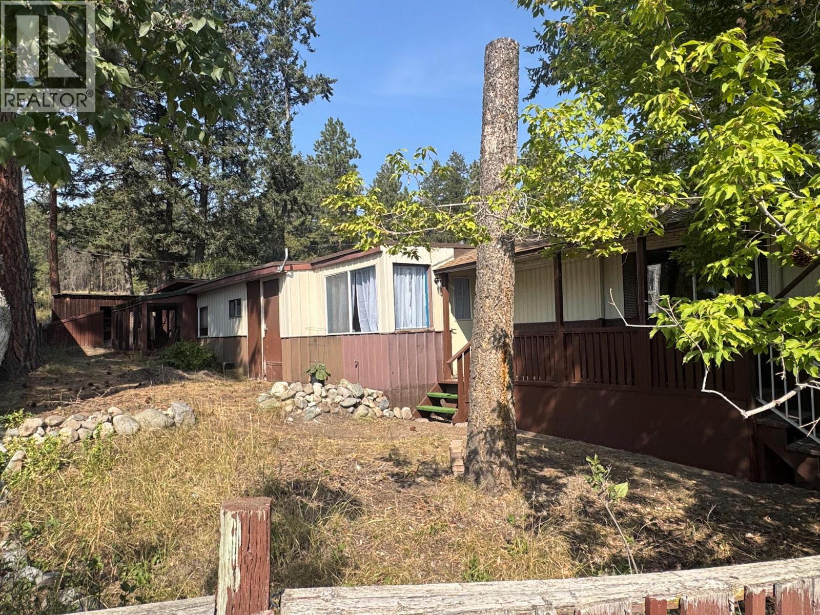 700 Patterson Street W Unit# 32, Cranbrook, British Columbia  V1C 4H3 - Photo 2 - 10360508