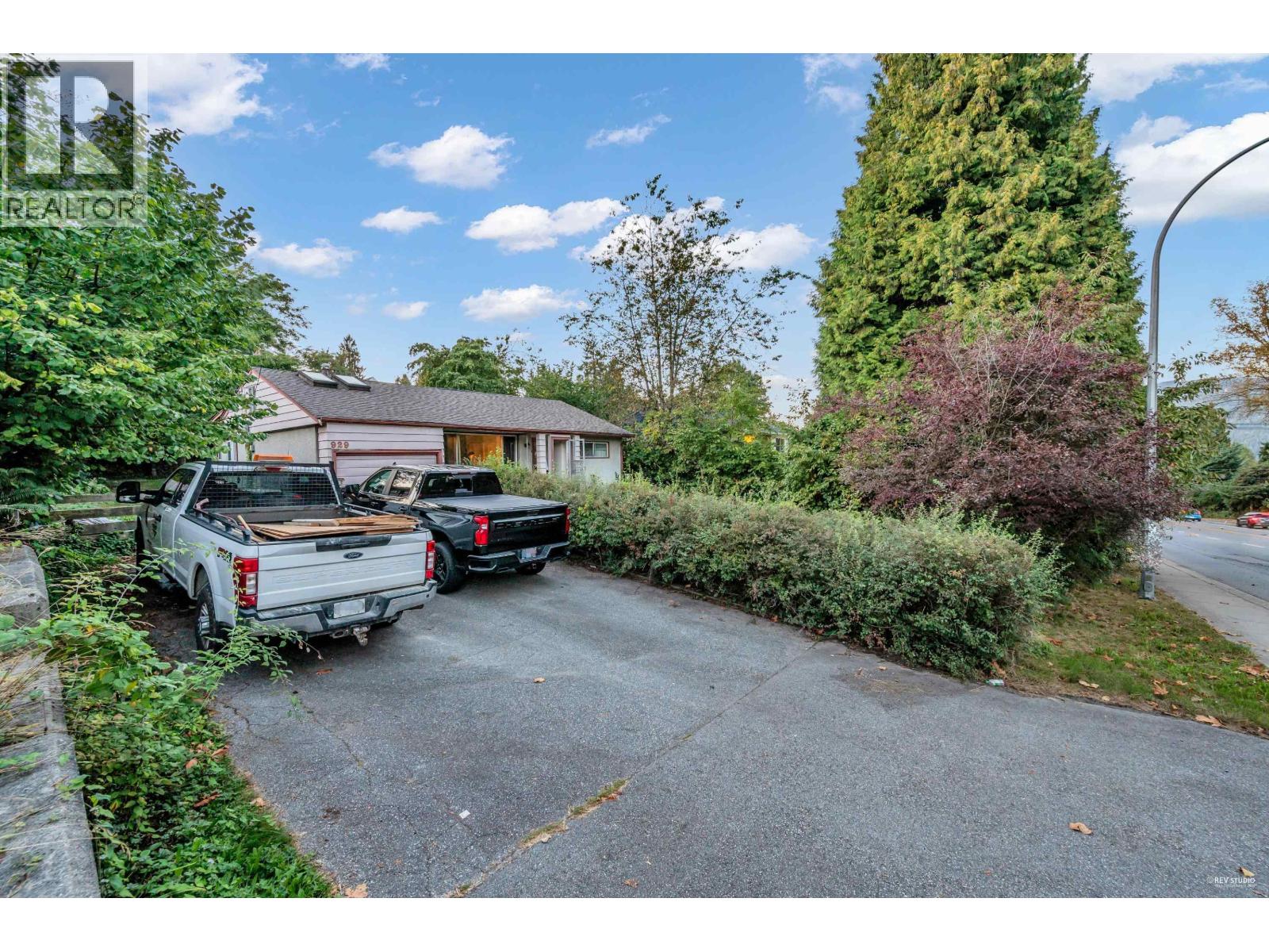 929 Clarke Road, Port Moody, British Columbia  V3H 1M1 - Photo 22 - R3048751