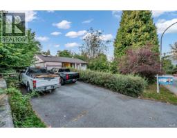 929 CLARKE ROAD, Port Moody, British Columbia