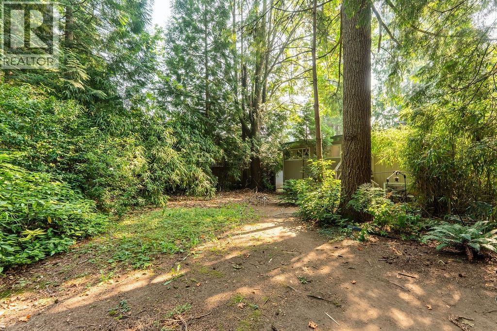 643 Plymouth Drive, North Vancouver, British Columbia  V7H 2H5 - Photo 11 - R3048754