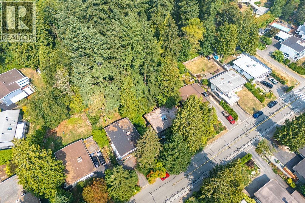643 Plymouth Drive, North Vancouver, British Columbia  V7H 2H5 - Photo 25 - R3048754