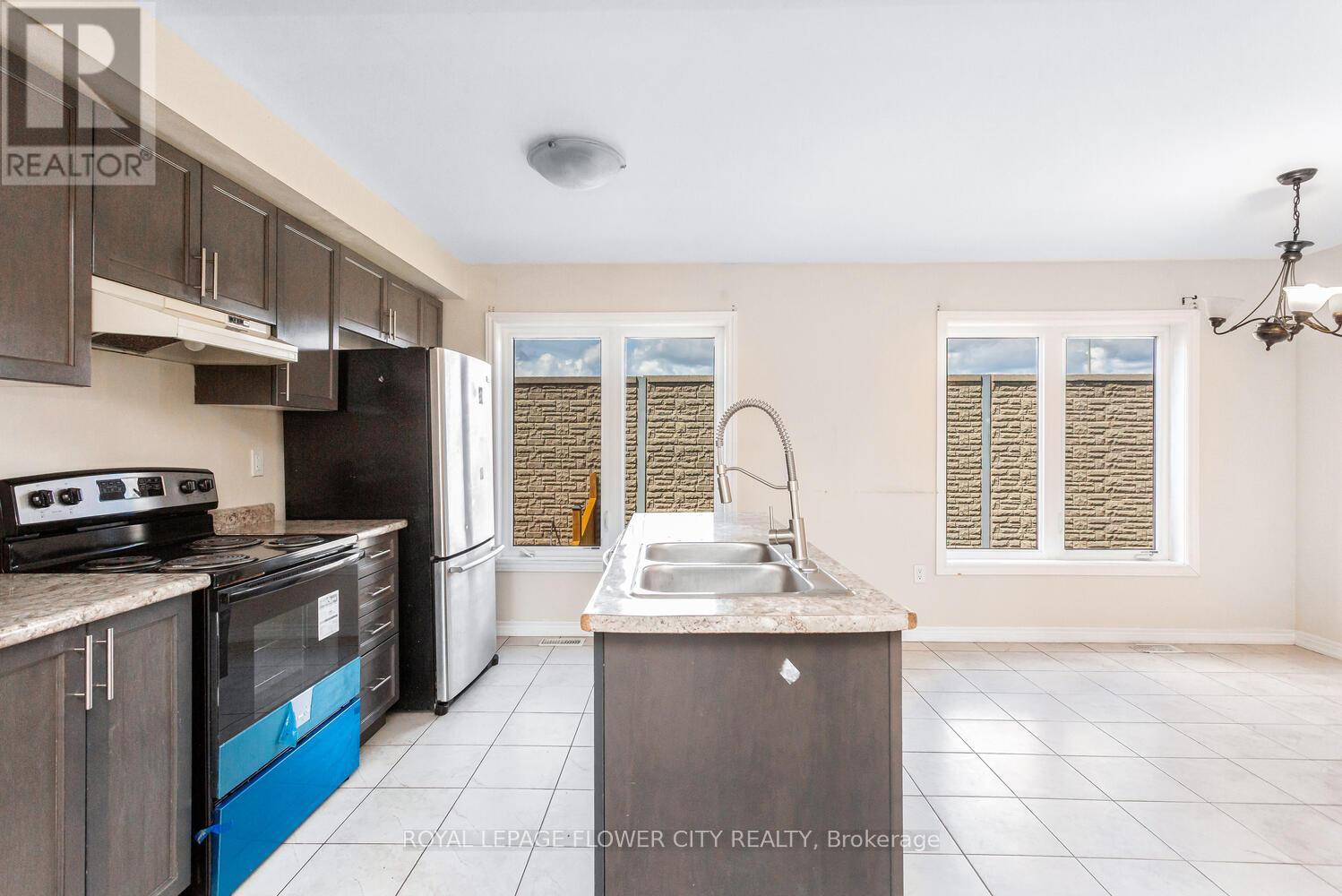 43 - 470 Linden Drive, Cambridge, Ontario  N3H 0C7 - Photo 11 - X12407873