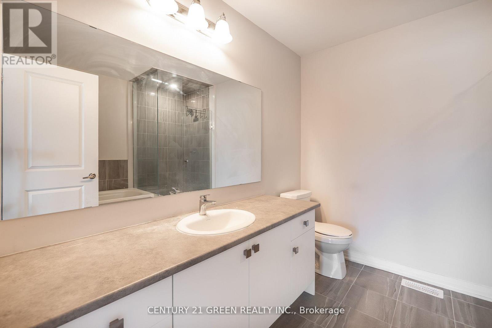 104 - 585 Colborne Street, Brantford, Ontario  N3S 0K4 - Photo 46 - X12407923